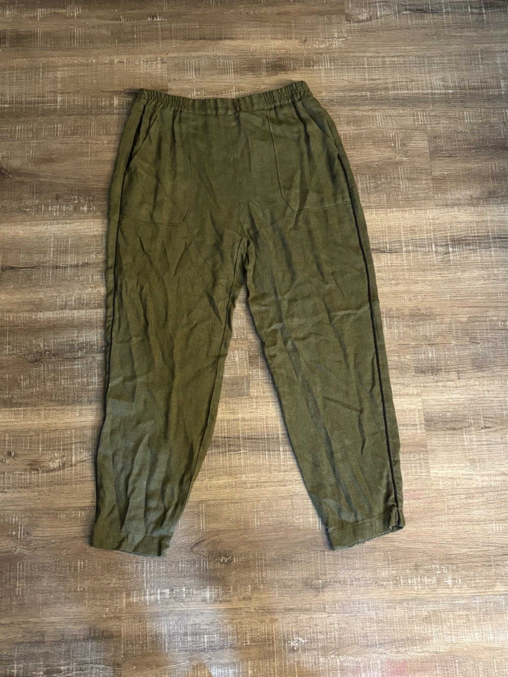 Zara Women’s Green Joggers